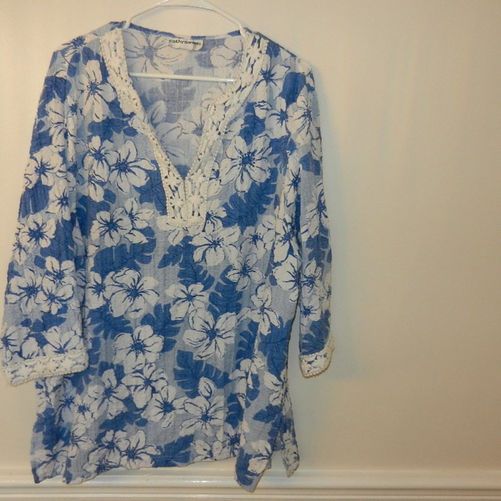 Cathy Daniels Blue and White Embellished Tunic wrinkle free